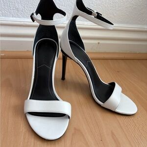 KENDALL + KYLIE Elin Ankle-Strap Stiletto Sandals Sz 6.5